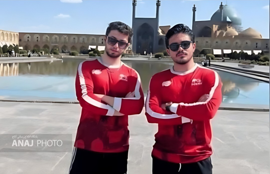 دو هوادار تراکتور آسمانی شدند